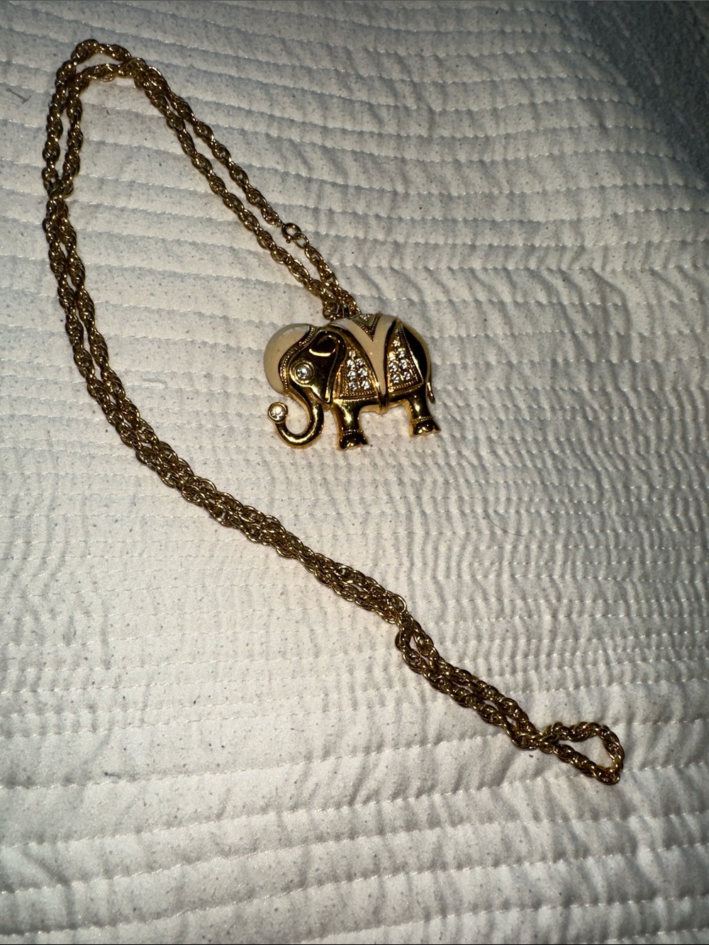 Kenneth J Lane  for Avon Gold Elephant Pendant Necklace / Brooch